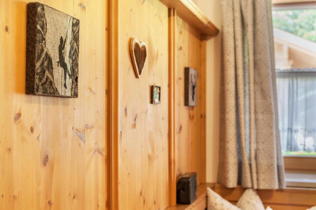 Ferienwohnung Alpenrose ไกรน์เนา ภายนอก รูปภาพ
